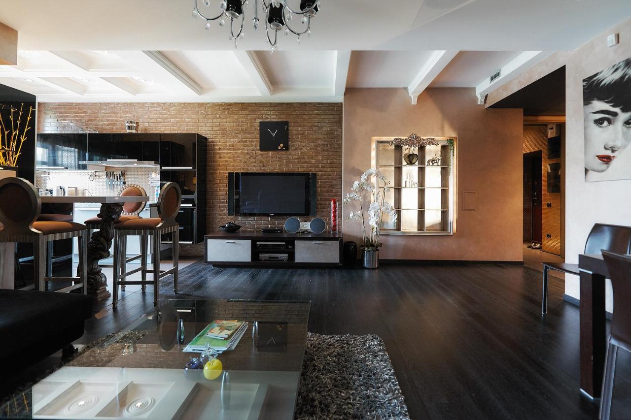 So Fashionable Apartment In The Heart Of Minsk Eksteriør bilde